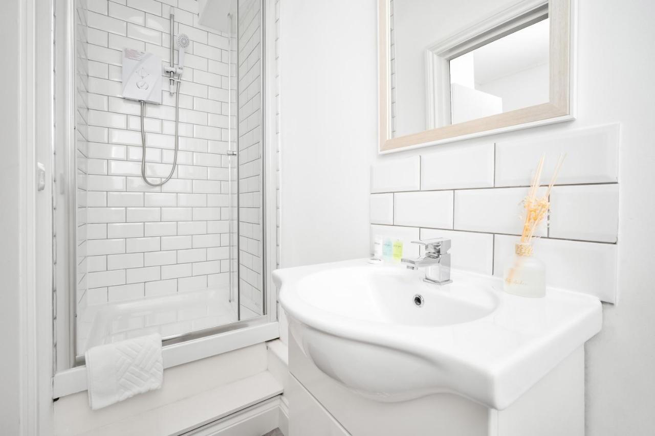 Beautiful Waterside Apartment - Parking - Perry Barr - Top Rated Birmingham Exteriér fotografie