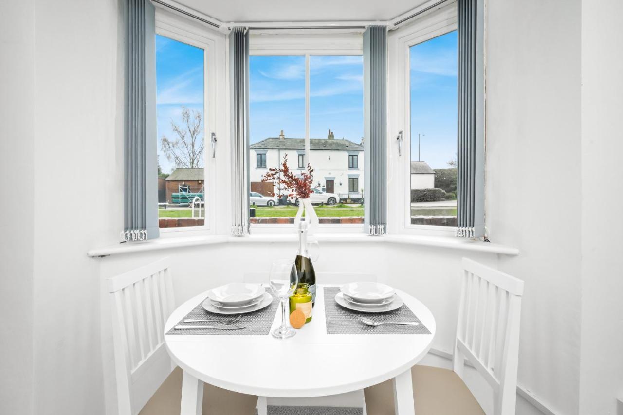 Beautiful Waterside Apartment - Parking - Perry Barr - Top Rated Birmingham Exteriér fotografie