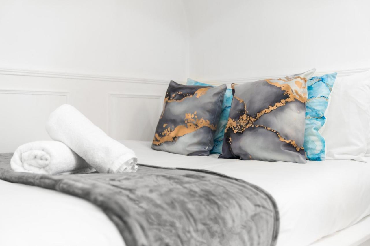Beautiful Waterside Apartment - Parking - Perry Barr - Top Rated Birmingham Exteriér fotografie