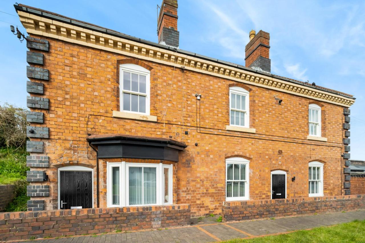 Beautiful Waterside Apartment - Parking - Perry Barr - Top Rated Birmingham Exteriér fotografie